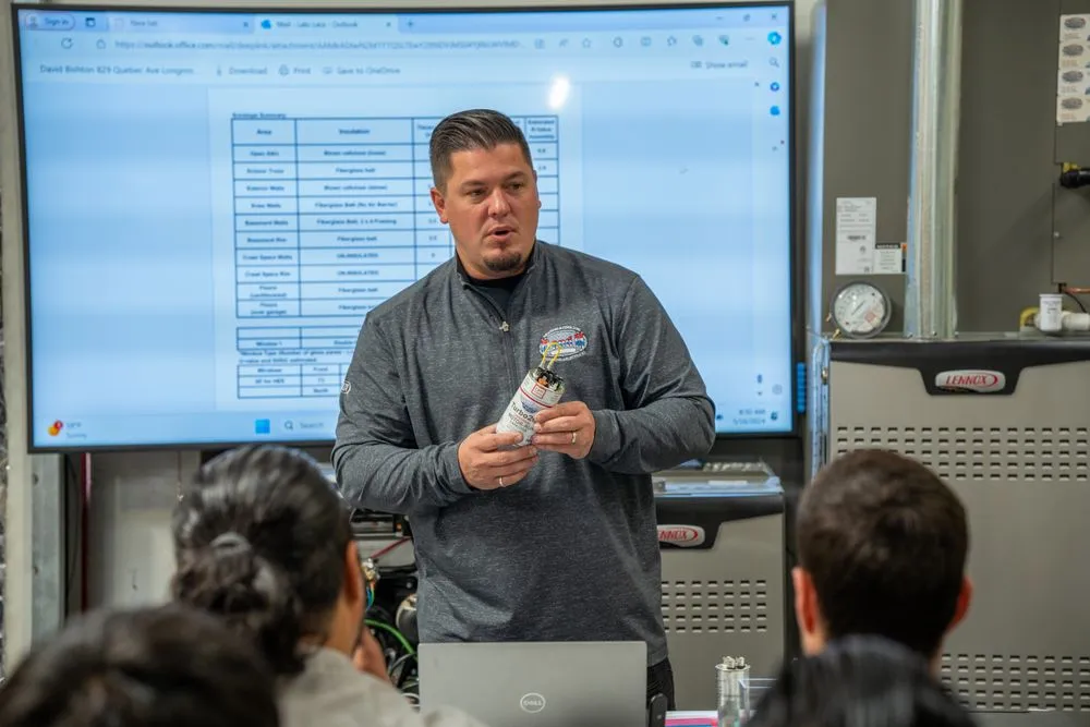 Slide of M and M Heating & Cooling, Plumbing & Electrical