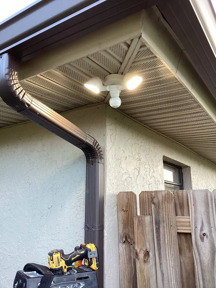 Slide of Mac 5 Services