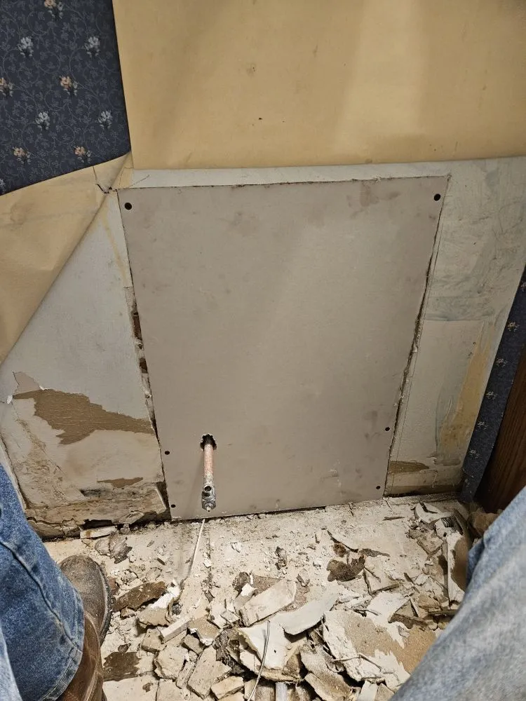 Slide of MacGregor Enterprises Handyman Services