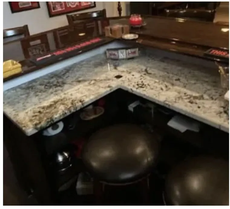 Slide of Macgyver Handyman Service