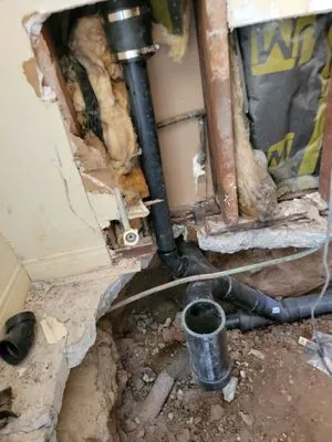 Macias Services Logo