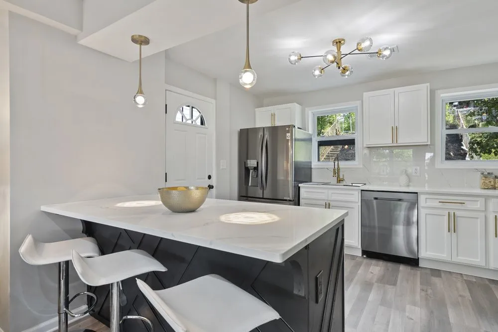 Slide of MACK Home Renovations