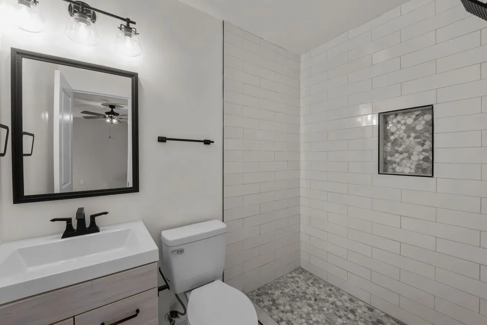 Slide of MACK Home Renovations