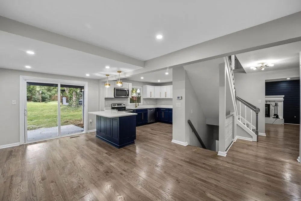 Slide of MACK Home Renovations