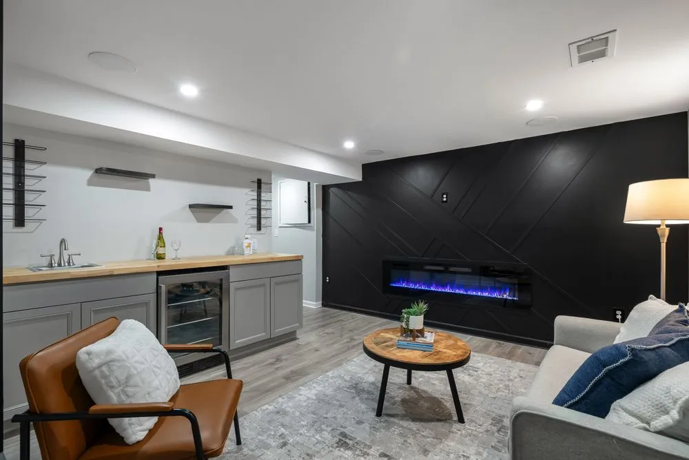 Slide of MACK Home Renovations