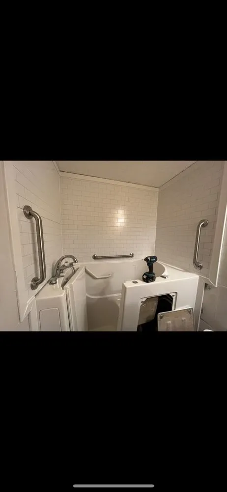 Slide of Mack’ll Manage