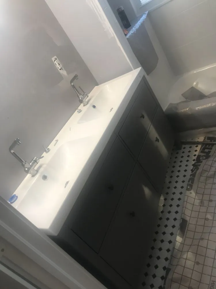 Slide of Macks General Service