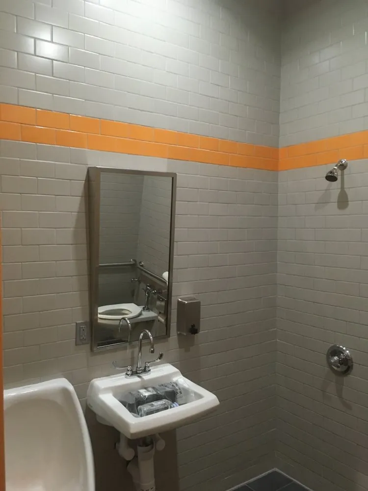 Slide of Madera fina