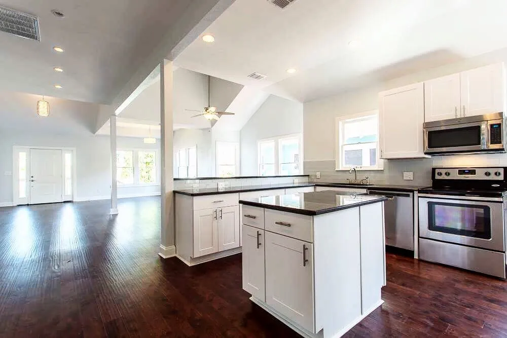 Slide of Mai Vu Plumbing