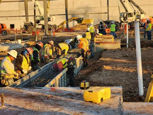 Mainline Services Logo