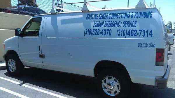 Mainline Sewer Connections & Plumbing Logo