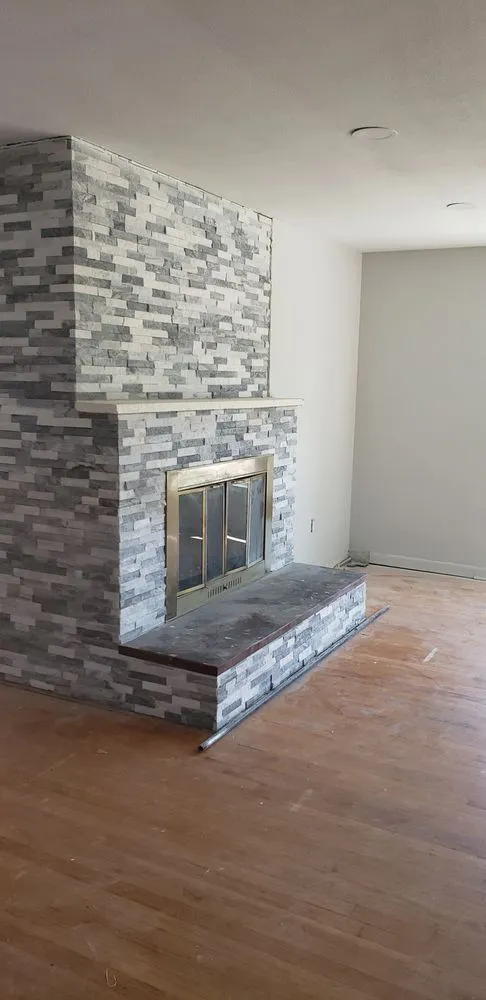 Slide of Maintenance Magicians Home Repair & Paint