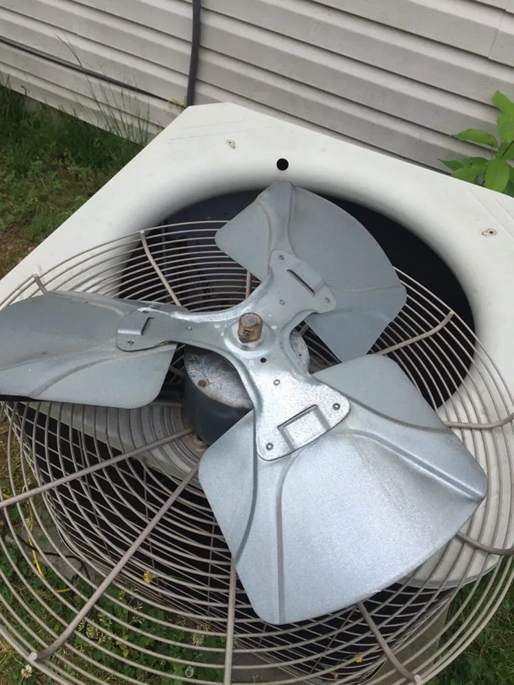 Slide of Maintenance Men On Call LLC