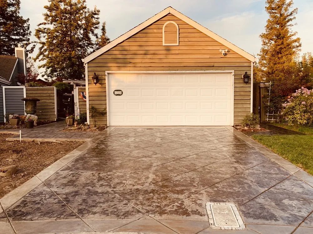 Slide of Majestic Home Repair