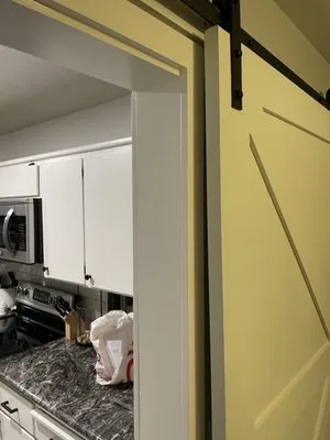 Majestic Home Repair Logo