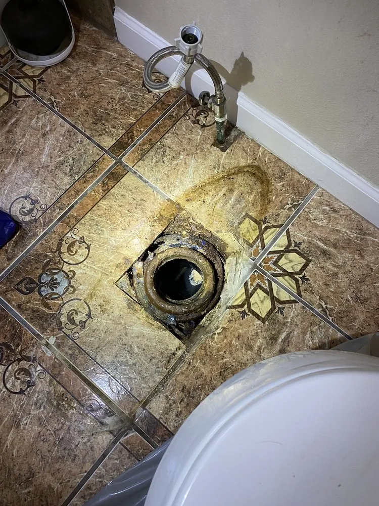 Emergency water heater service in Los Angeles, CA by Major League Plumbing