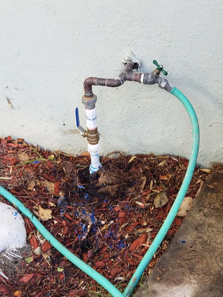 Slide of MAK Construction