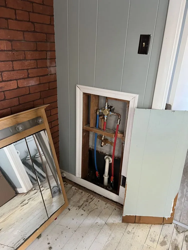 Slide of Mak Home Repair