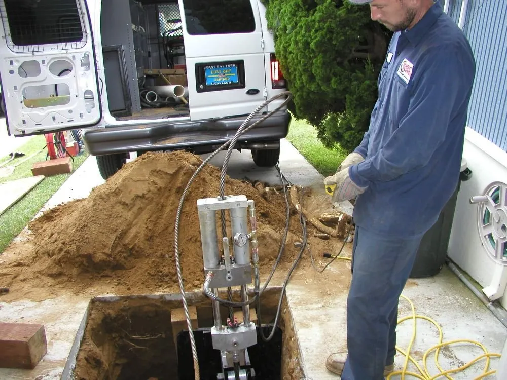 Quality pipe repair service in Manhattan Beach, CA - Make It Drain Plumbing & Rooter