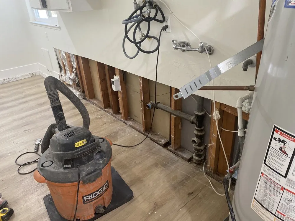 Slide of Mako Plumbing and Sewer