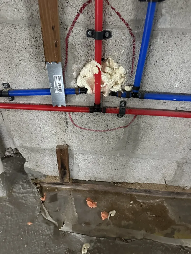 Slide of Mako Plumbing