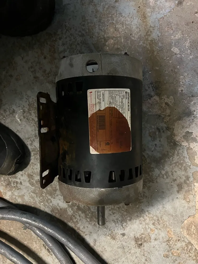 Slide of Malcolm of All Trades