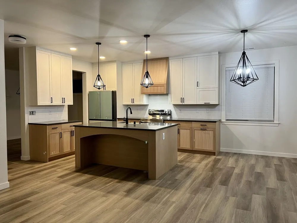 Slide of Mallard General Construction