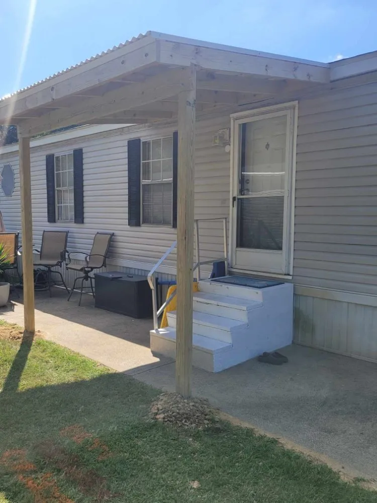 Slide of Mammoth Services