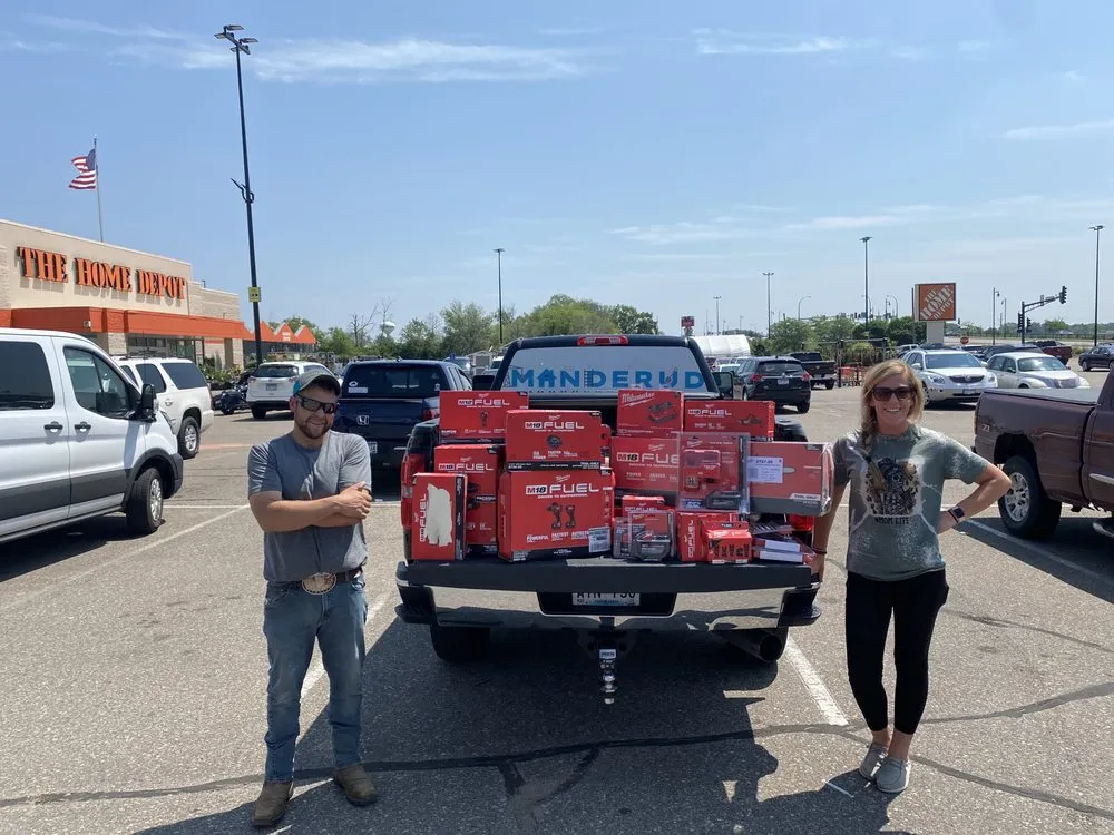 Slide of Manderud Services