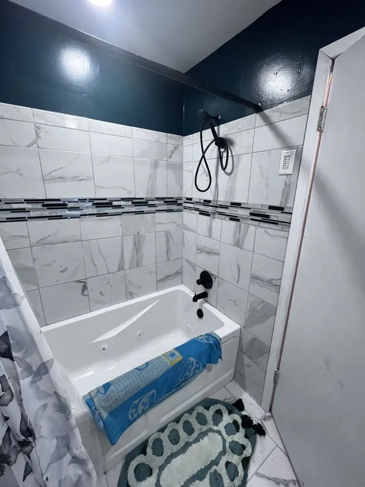 Slide of Manderud Services