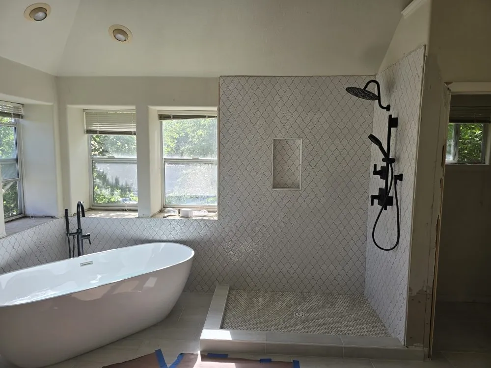 Slide of Manny Handyman Services