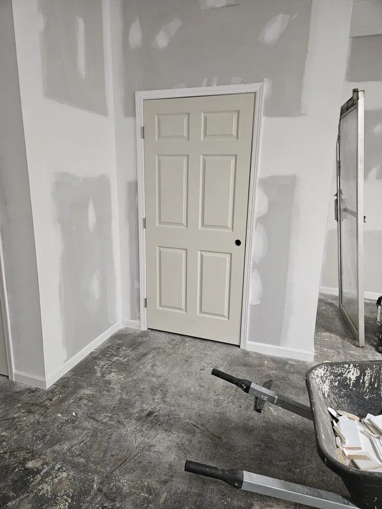 Slide of Manny the Handyman