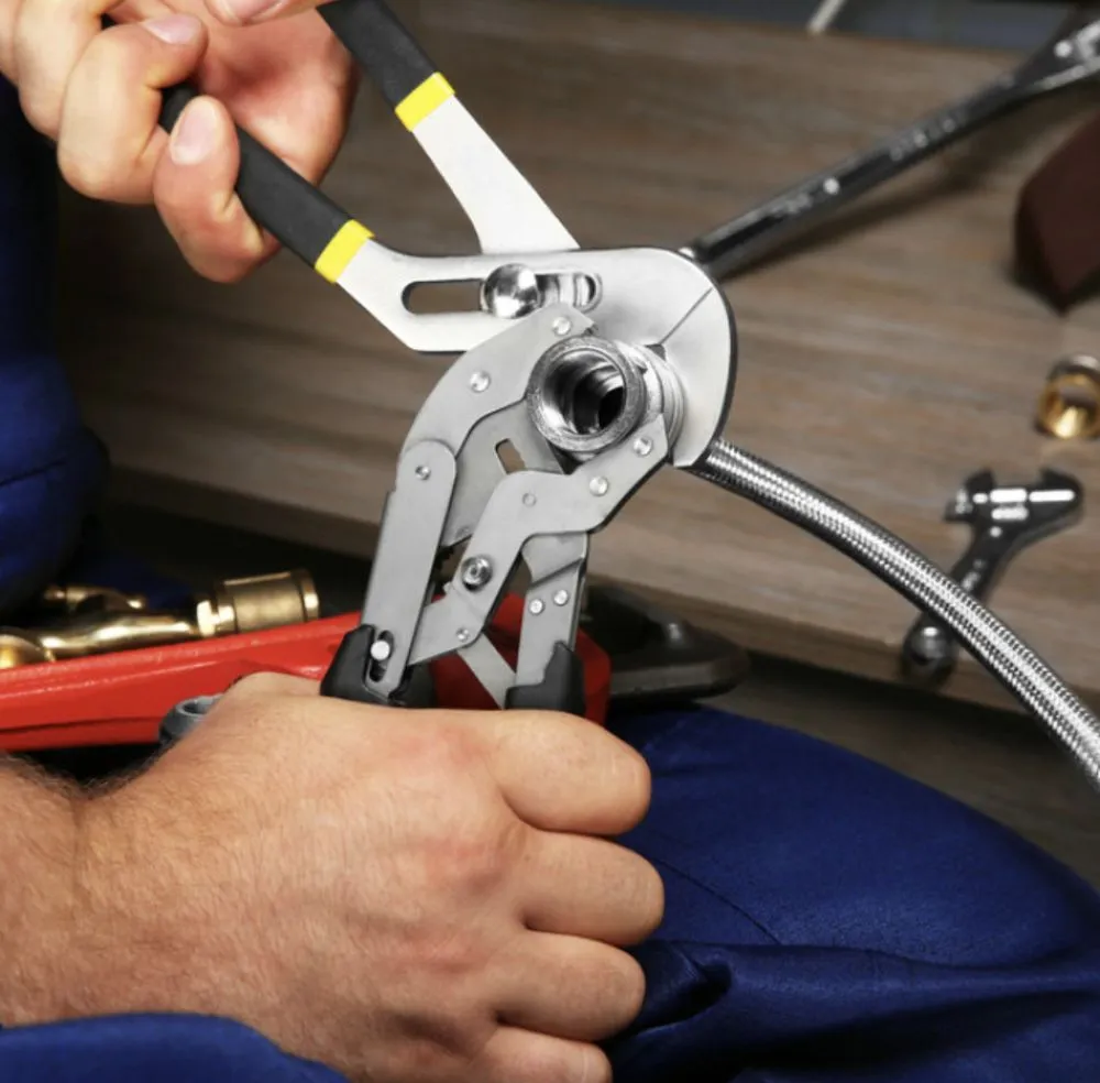 Slide of Manny's Plumbing