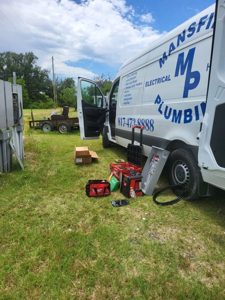 Expert emergency plumbing for homes in Mansfield, TX by Mansfield Plumbing Electric Heating & Air