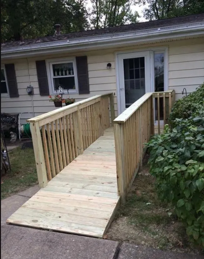 Slide of Manuel Handyman