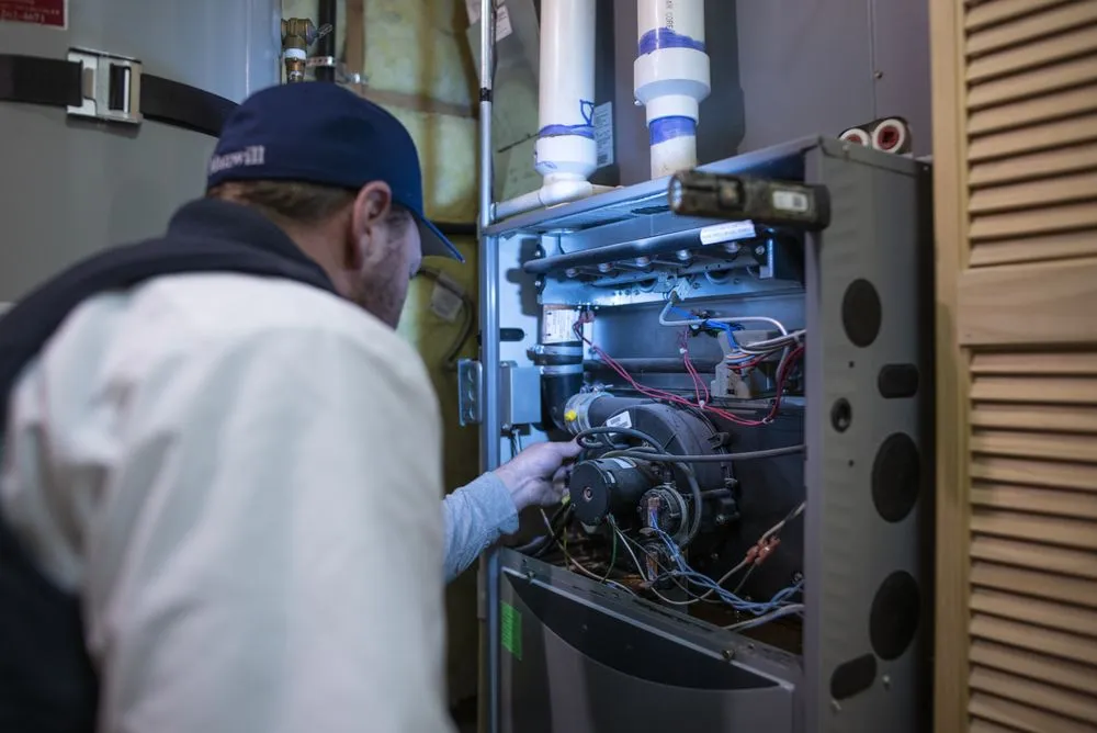 Professional emergency plumbing for homes in Salt Lake City, UT by Manwill Plumbing Heating & Air Conditioning