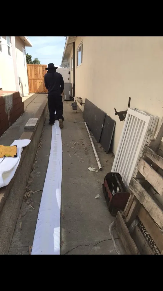 Emergency water heater service for homes in Signal Hill, CA by Marathon Plumbing & Rooting