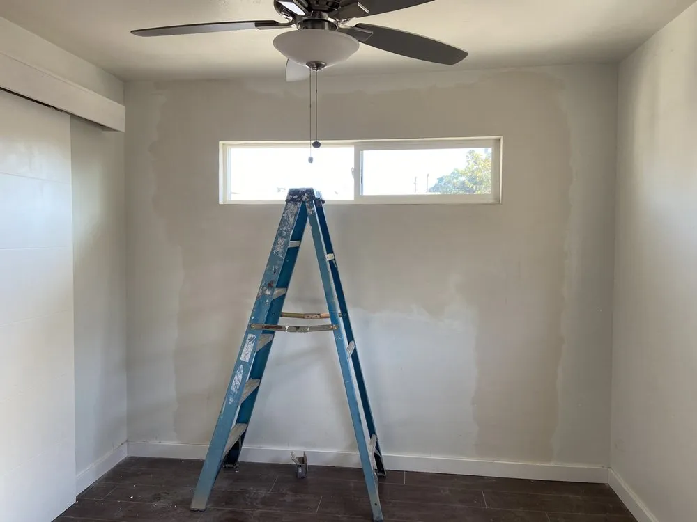 Slide of Marcos Handyman Service