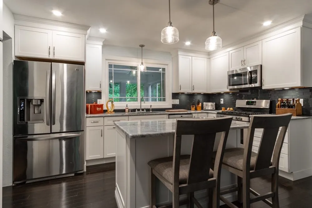 Slide of Marinello Carpentry