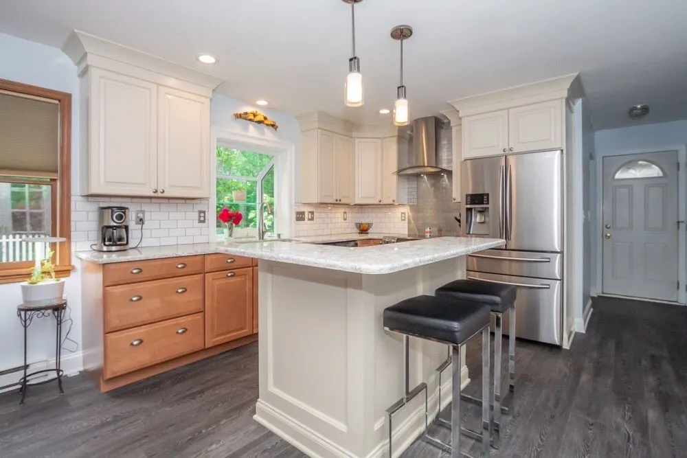 Slide of Marinello Carpentry