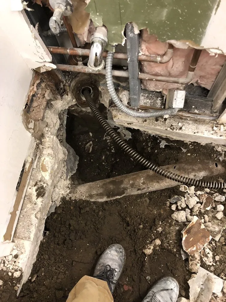 Slide of Mario Plumbing Service