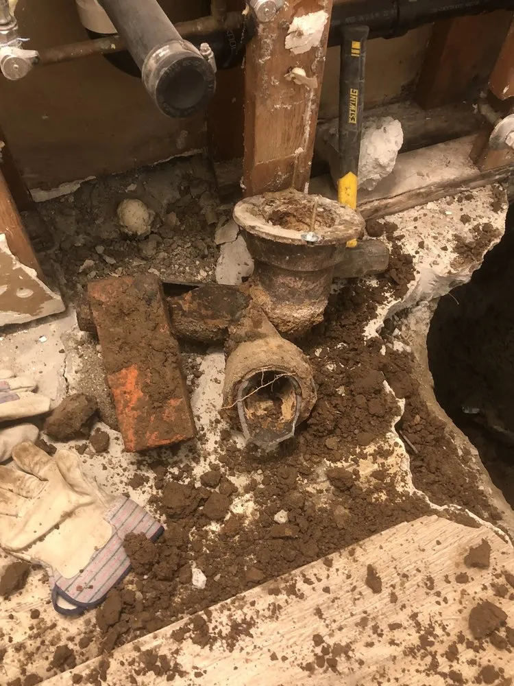 Slide of Mark Bowyer Plumbing