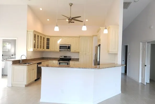 Mark Hevier Enterprises Top Solution Logo