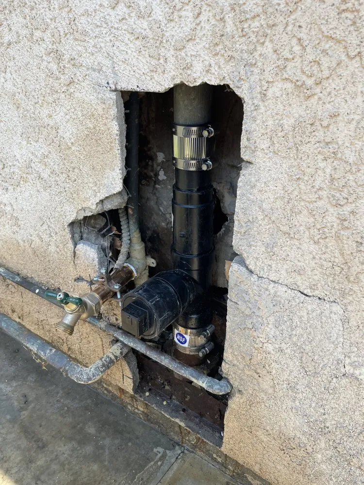 Slide of Mark's Plumbing and Rooter