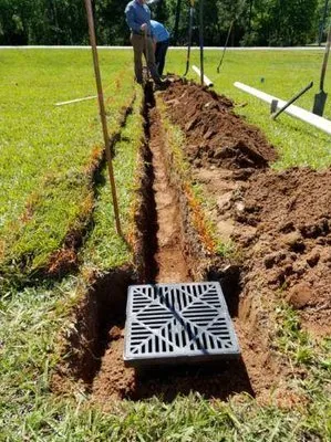 Martinez Plumbing and Drain Logo