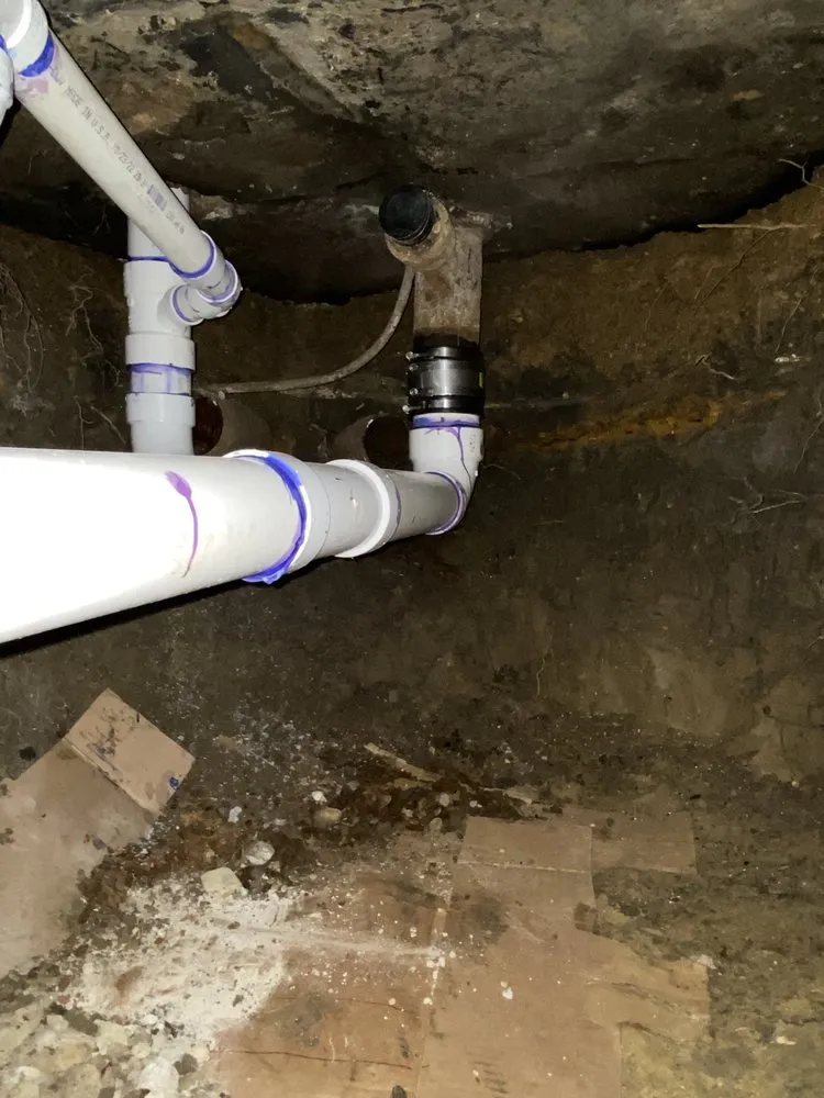 Slide of Martínez Plumbing