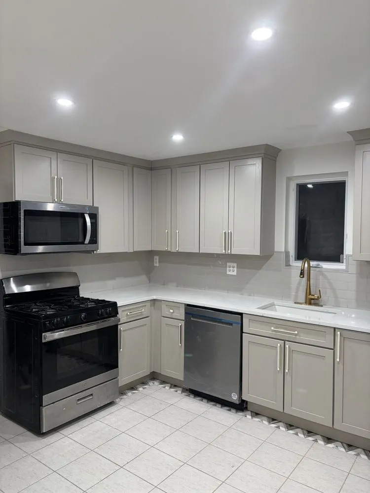 Slide of Massachusetts General Contractor