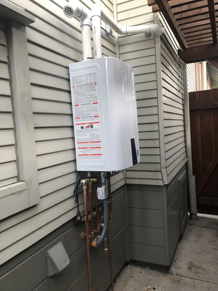 Slide of Master Plumbing Solution