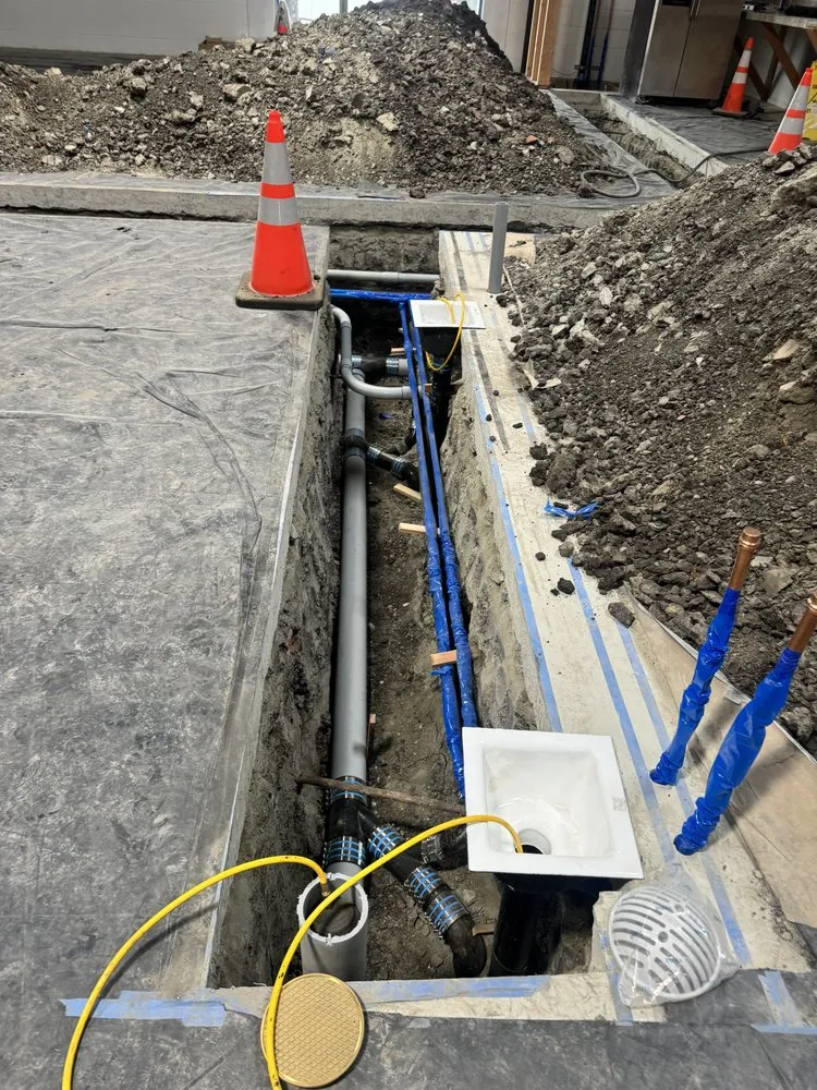 Slide of Master Plumbing Solution