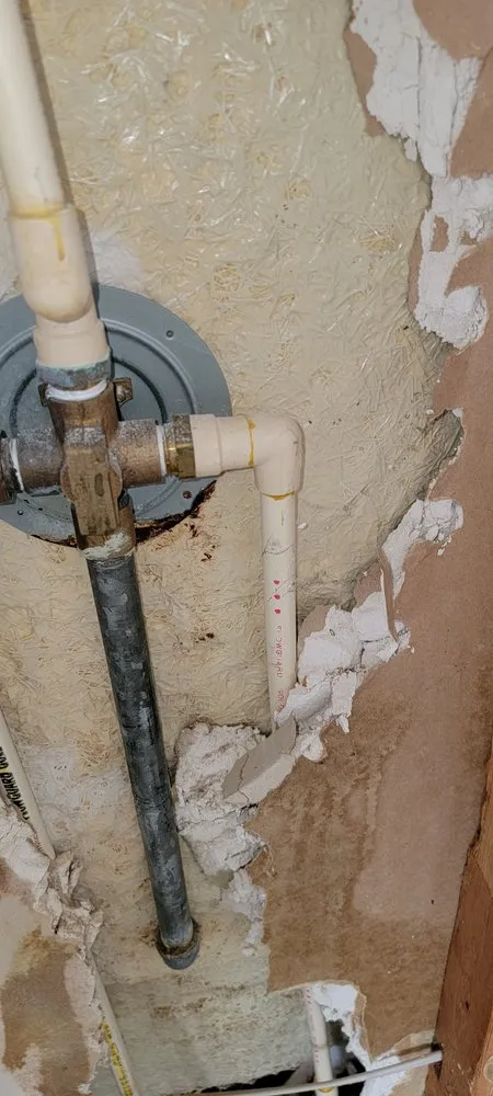 Top-rated emergency plumbing for homes in Riverside, CA by Master Recovery Restoration